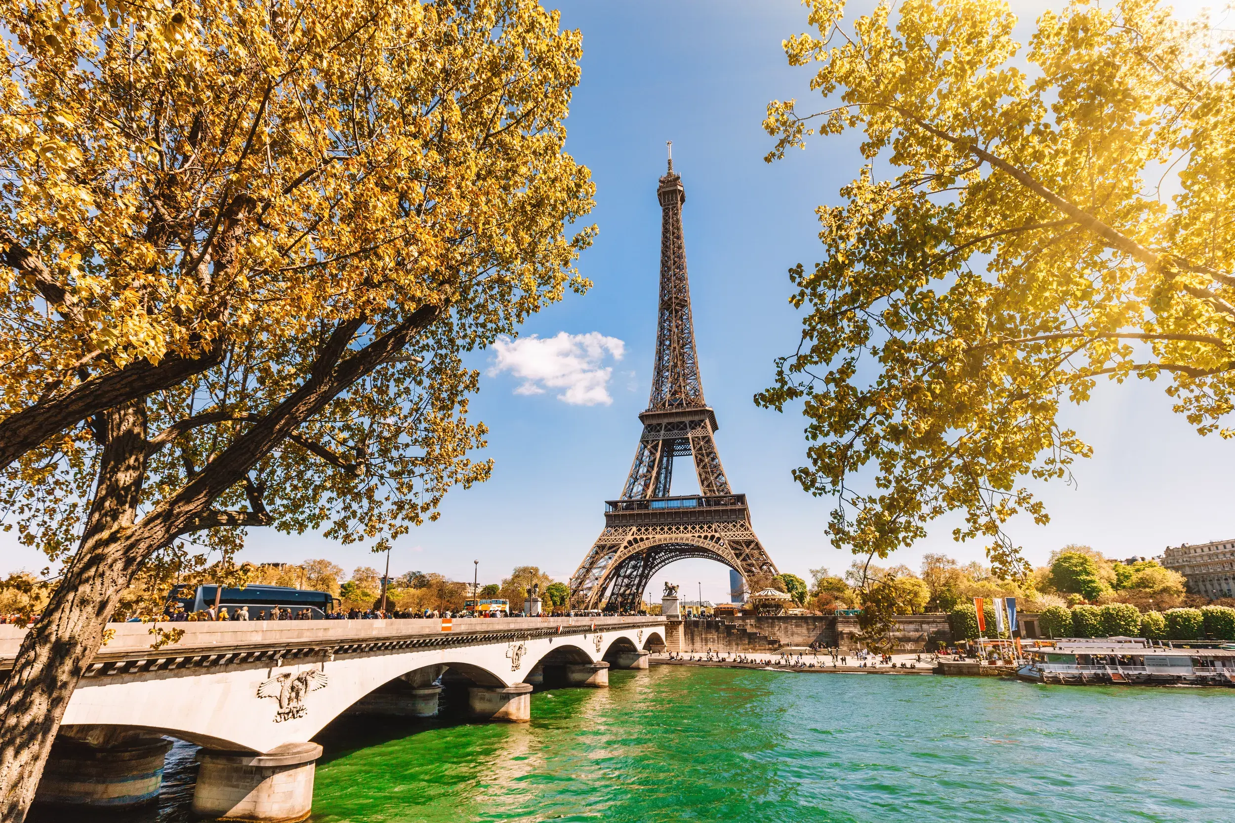 Operadora de turismo Airland - Paris